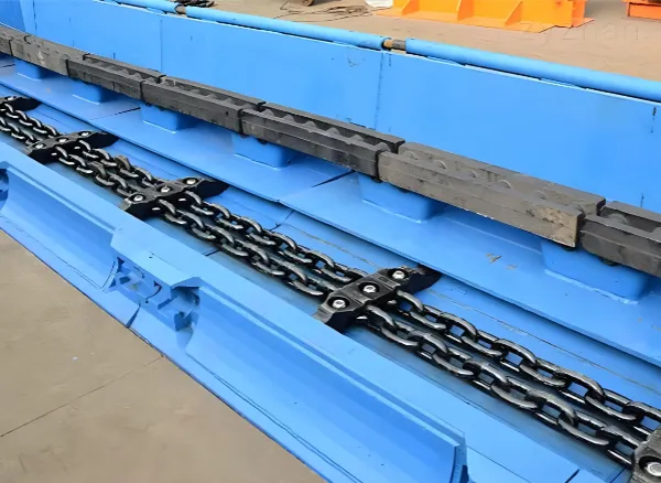 Mining Scraper Chain φ 30× 108 Manganese Steel Heat Treatment High-Strength Mining Round Link Chain photo-5