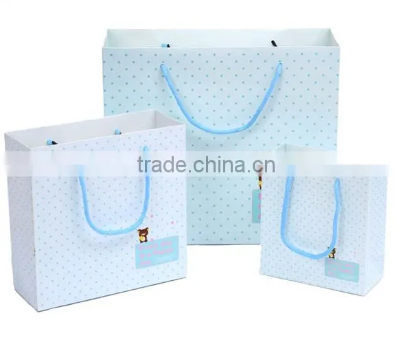 Fancy Folded Die Cut Handle Offset Printing Kraft Paper Bag photo-2