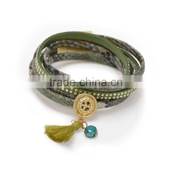 Wholesale Multi Layer Gray Green Snake Leather Bracelet Fashion Charm Tassel Leather Bangle With Magnetic Clasp photo-3