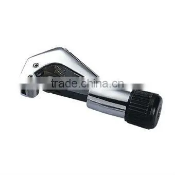 PIPE CUTTER