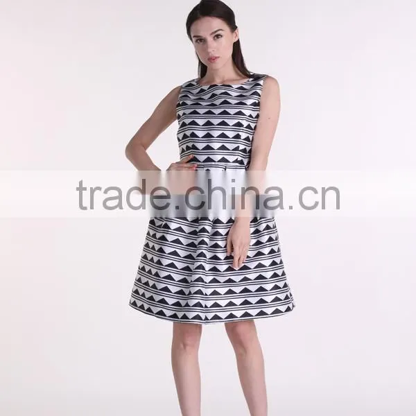 New Design Sleeveless Fancy Print Puffy Prom Dress photo-5