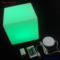 Illuminated Led Plastic Cubes Display photo-3