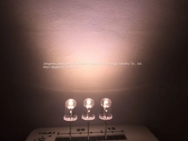 5 мм тёплый белый светодиод LED с прорезью/LED с отверстием DIP