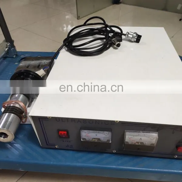 20KHZ 2000W Ultrasonic Welding Machine For Masks N95 Plus Running and Continue Running With Generator photo-4