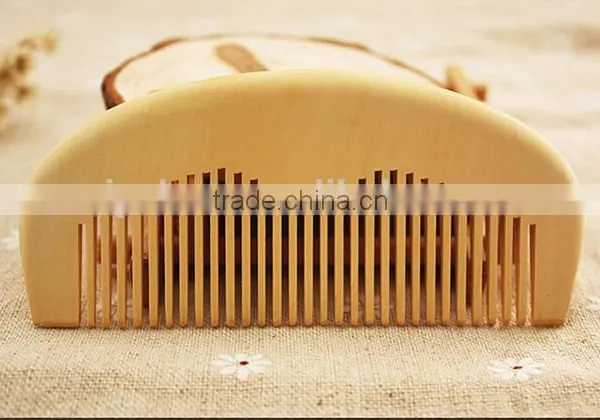 Wholesale Wooden Combs Sandal Wood Comb for Hair, Natural Hair Care Healthy Wooden Products, Brush for Hair Wood Comb