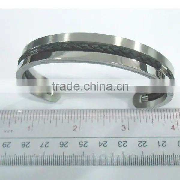 Stainless Steel Bangle With Leather on the Middle photo-2