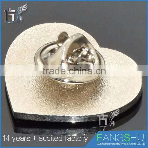 Wholesale Fashionable Heart Shaped Pin Badges Low Price on Sale photo-5