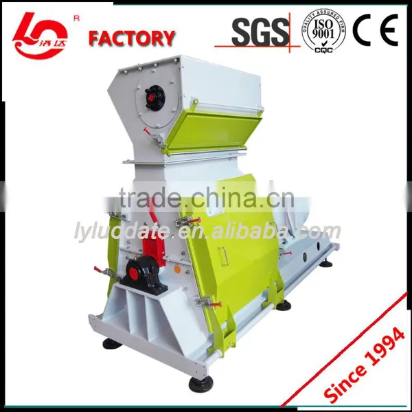 Small Farm Equipment Animal Feed Crusher and Mixer Hammer Mill photo-6