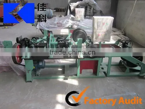 Automatic Hot-dipped Galvanized Steel Wires Twisted Barbed Wire Fence Weaving Machines photo-6