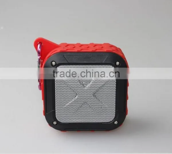 New Arrive Outdoor Solar Panels Charge Bluetooth Speaker Solar Waterproof Stereo Speaker photo-2