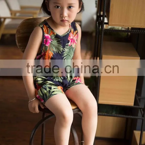 Fashion off Shouder 100% Viscose Set Summer Sleeveless Cloth Set Girl Shirt and Printed Flower Soft Handfeel Cloth photo-4
