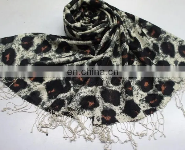 Silk Pashmina Wool Printed Scarves 2017 photo-4