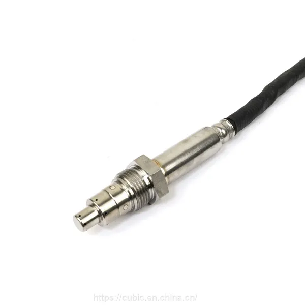 5WK96615F Truck NOX Sensor For Iveco 5801754015 24V Nitrogen Oxide Sensor For Diesel Engine photo-5