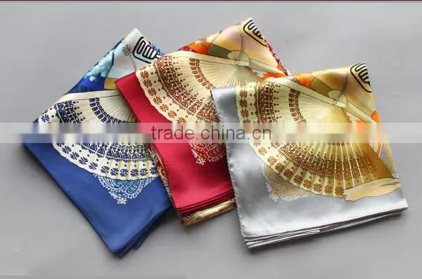 100% Silk Big Square Scarf With Elegant Design photo-2