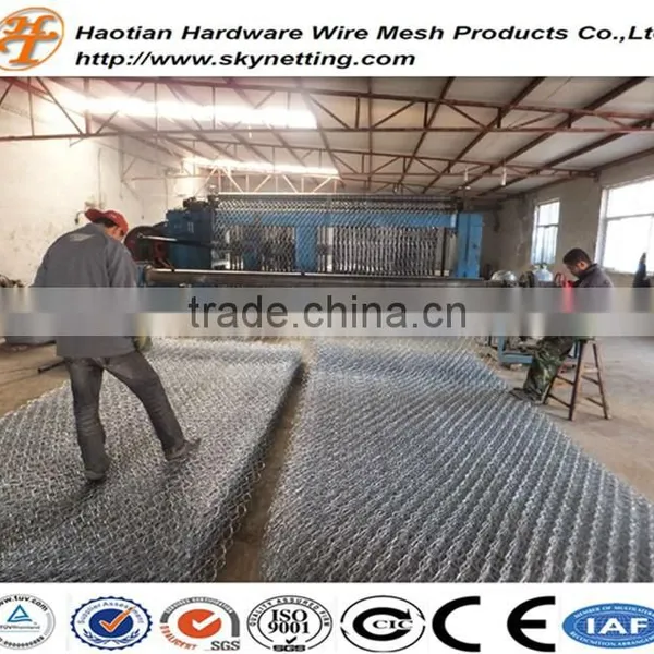 Hot Sale Hot Dipped Galvanized Golfan Hesco Barrier Gabion Hesco Wire Mesh Rock Basket photo-3