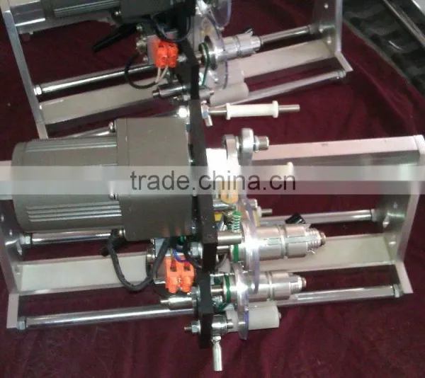LT-50D Semi-Automatic Round Bottle Label Machine With Date Printer photo-4