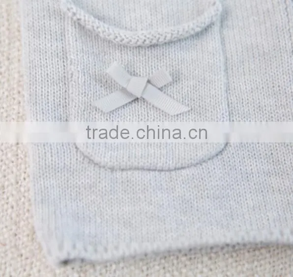 V-neck Fashion Baby Sleeveless Sweater photo-4