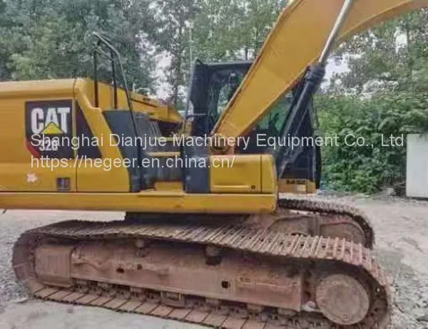 The Used Caterpillar 320GC Excavators With Excellent Control Performance is for Sale photo-2