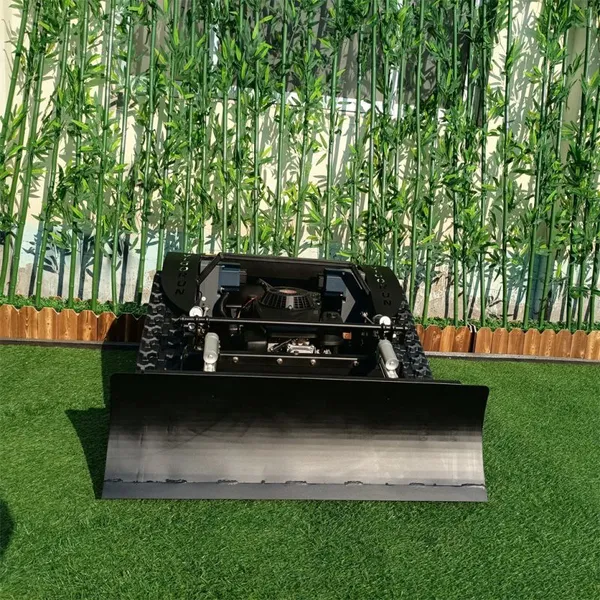 Loncin Industrial Single Cylinder Gasoline Engine Rubber Track Grass Cutter Remote Control Travel Speed 0~6Km/H photo-2