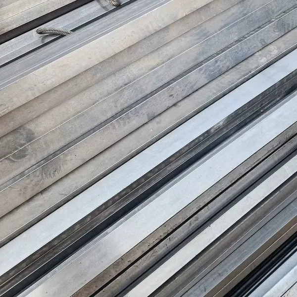 Factory Direct Export S235JR Hot Rolled, Cold Drawn Square Steel Bar photo-4