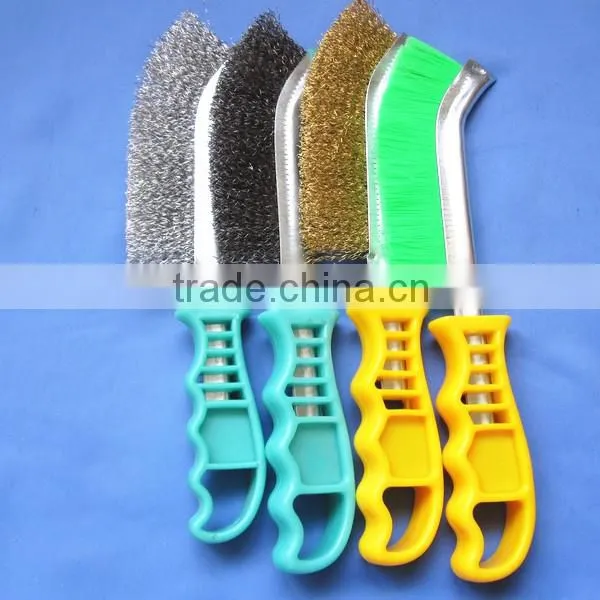 Knife Brush With Plastic Handle photo-2