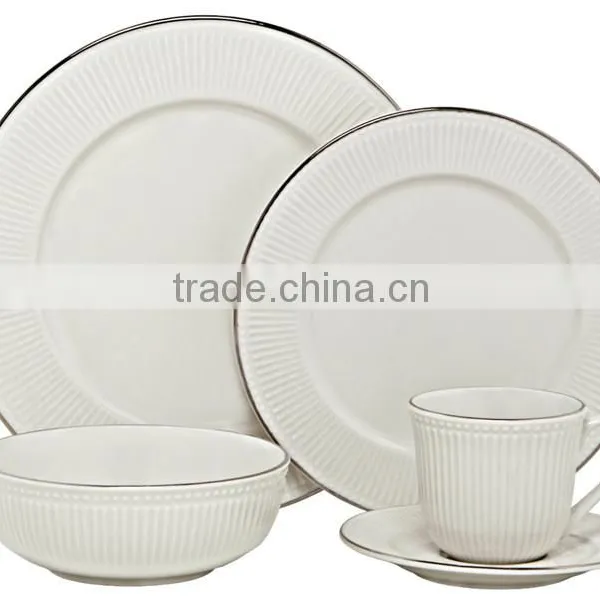 Beautiful Embossed Design Dinner Set White Porcelain Dinnerware photo-4