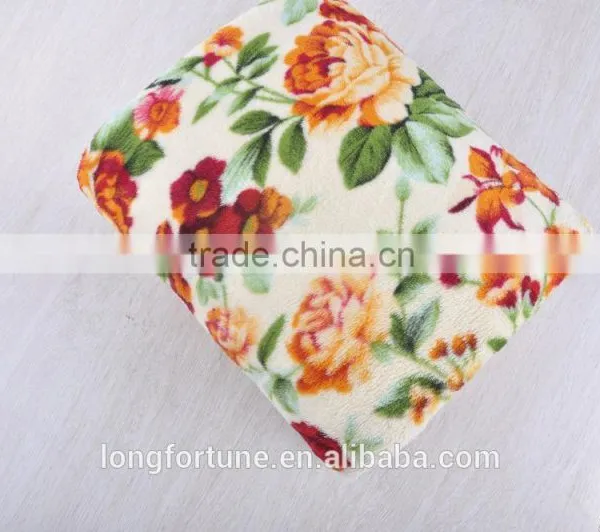 Yiwu China Suppliers Longfortune 100% Polyester Bedspread Flannel Printed Blanket Wholesale Baby Toys Blanket Factory China photo-3