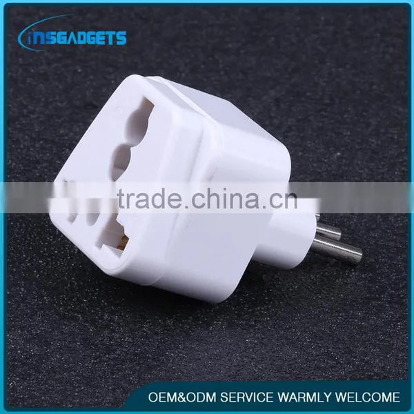 Universal to Italy Plug Adapter photo-3