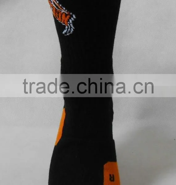 Custom OEM Whole Sale Black Elite Basketball Socks photo-3