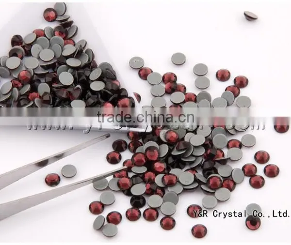 2058HF Amethyst Color Ss10 2.7-2.9mm Hot Sale and Best Quality Iron On Flatback Rhinestones Crystal Hotfix photo-3