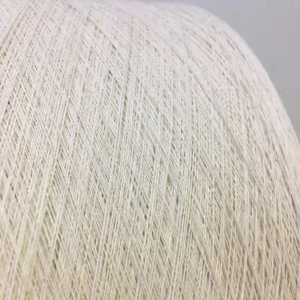 Keshu Wholesale Ne 10/1 Polyester Cotton Blended Weaving Yarn for Weave Cloth Dyed Raw White Yarn photo-3