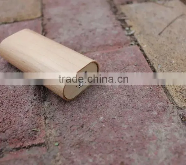 4400mah Wooden Power Bank photo-3