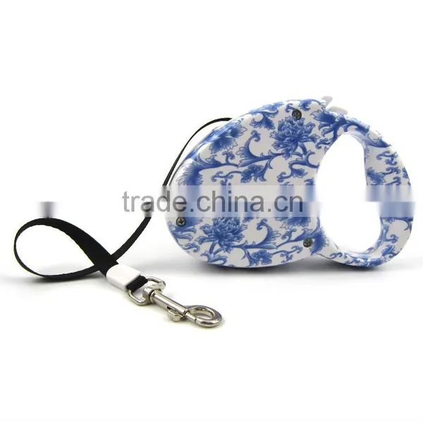 Fashionable Waterproof Retractable Dog Leash photo-6