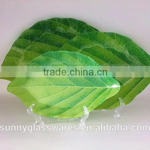 The Leaves of Lucky Glass Plate photo-5