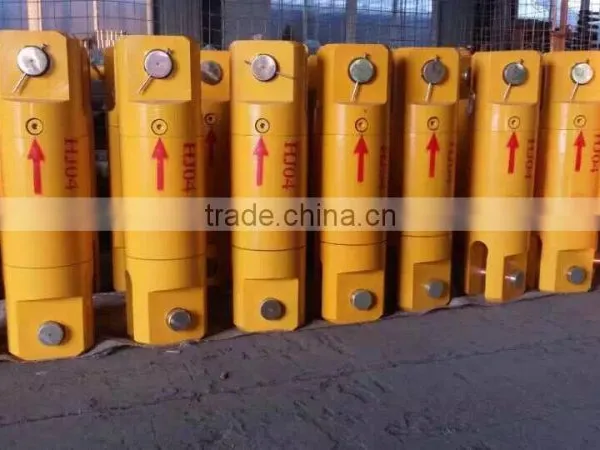 HOISTING SWIVEL ELEVATOR and Rotary Drill on the Rotary Drilling Rig photo-2