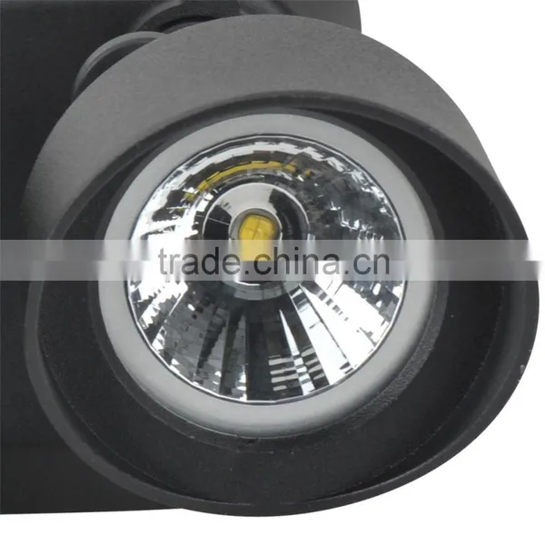 Double Heads 24W 2700-6500K Die-cast Aluminum Motion Sensor Security Light photo-4