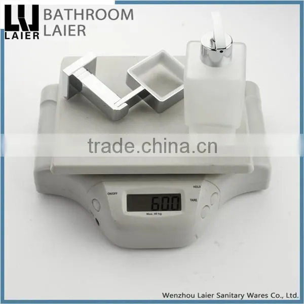 Understated Design Zinc Alloy Chrome Finishing Bathroom Accessories Wall Mounted Soap Dispenser photo-6