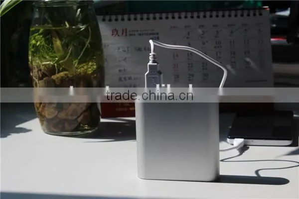 7800mAh Portable Power Bank With Instruction Light For Phone photo-6