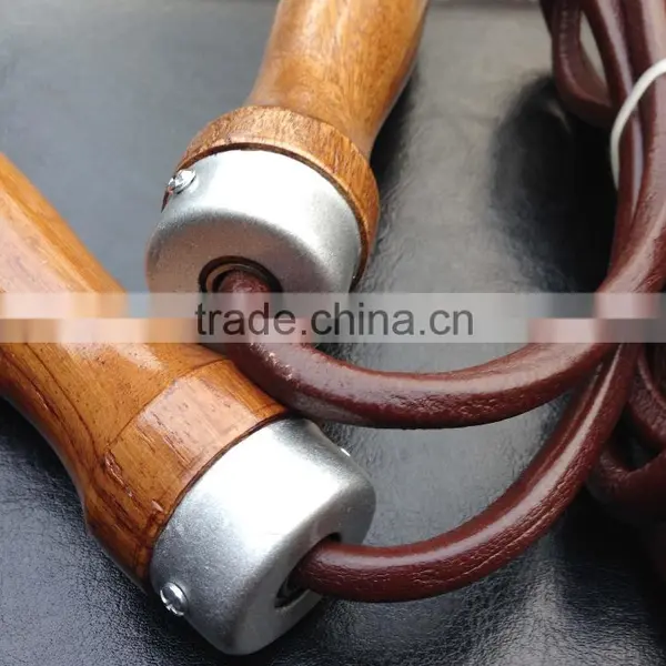 Jump Rope / Skipping Rope Red Wooden Handle - Adjustable Leather Rope - Weight Installed photo-3