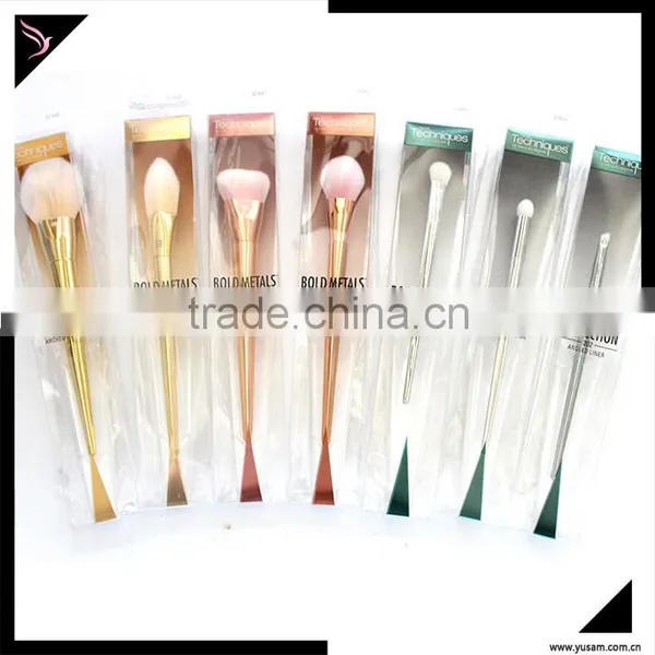 RT High Quality Makeup Brushes Set With PET Box Packing photo-3
