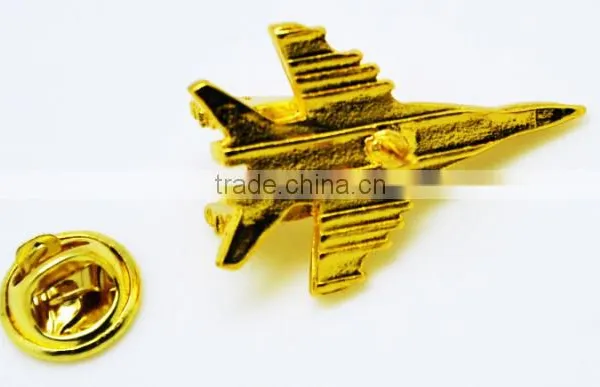 Excellent Quality Gold Airplane Lapel Pin photo-4