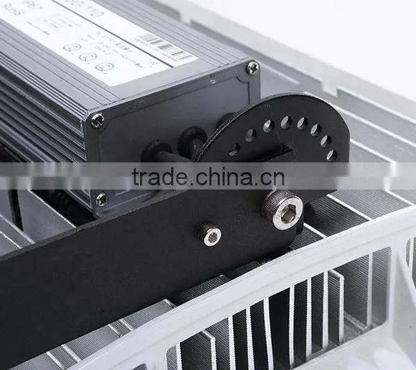 New Design Aluminum Led Multifunction Light Module 180w LED Flood Light photo-5