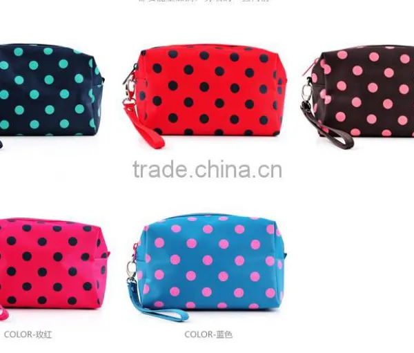 Yiwu Factory Made Nylon Cosmetic Pouch Bag With Handle photo-6