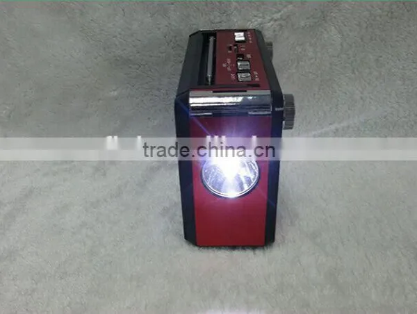 2014 China Hot Sell Factory Portable Speaker am fm Pocket Radio With Alarm Clock photo-3
