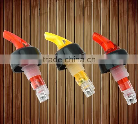 New Arrival Wine Measured Pourer / Wine Cocktail Pourer / Plastic Wine Pourer photo-4
