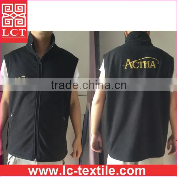 Wholesale Top Quality Gold Stitching Embroidery With Your Logo Anti-pilling Full Zipper Polar Fleece Vest for Men(LCTU0048) photo-2