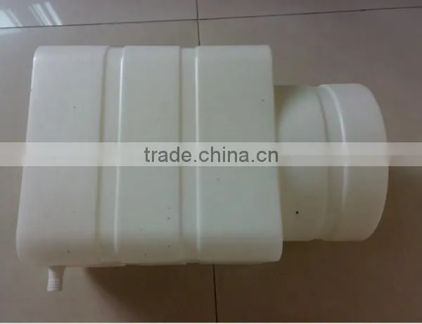 Plastic Radiator Water Tank Bottle for Car PE Water Storage Tank Huizhou Factory photo-2