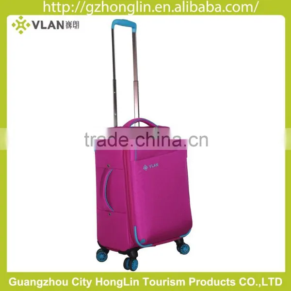 Universal Wheels Luggage Four Spinner Wheeled Luggage