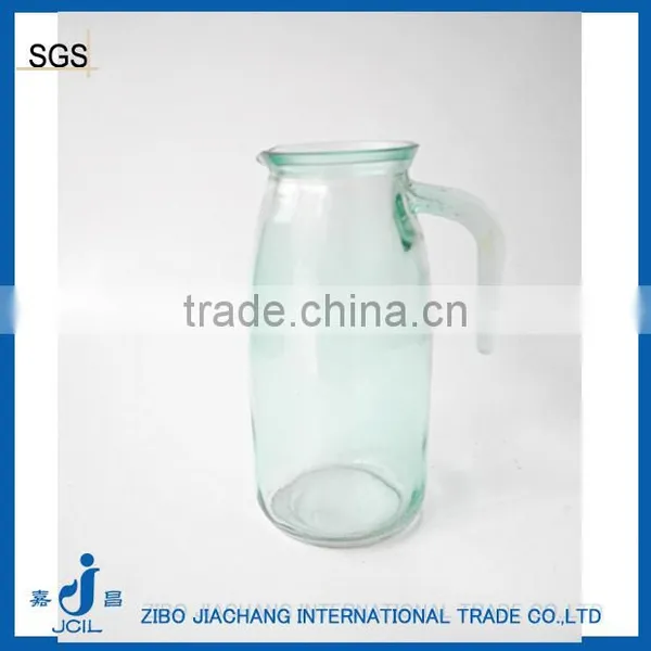 Stained Spouted Handling Table Use Glass Water Bottle Glass Pitcher