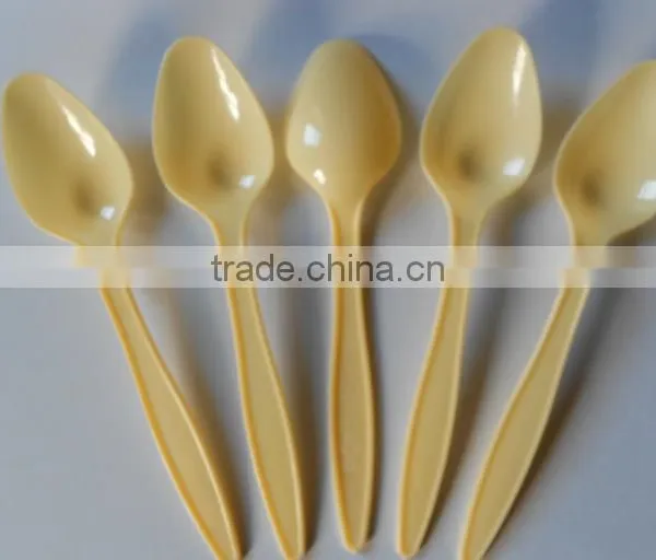 Hot Sale Disposable Plastic Spoon in Different Sizes and Colors photo-5
